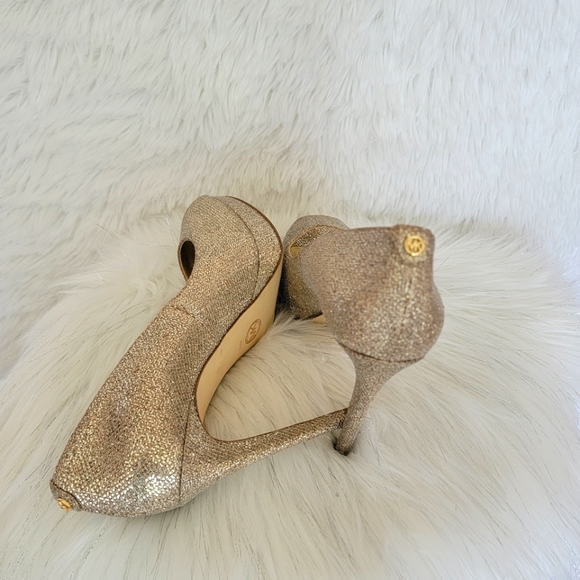 Michael Kors Shoes - Picture 4 of 14